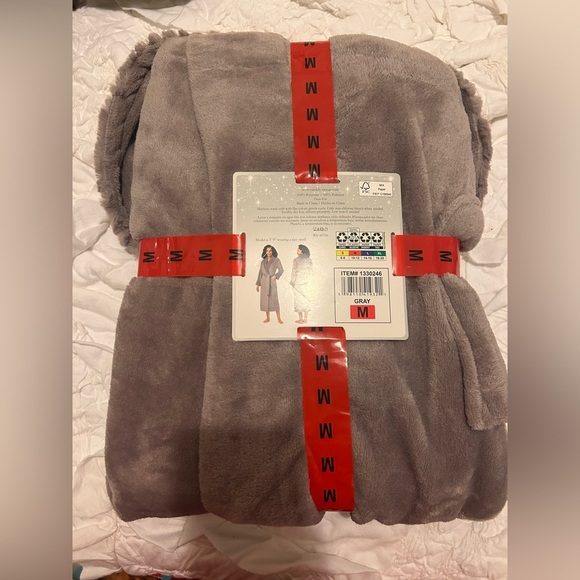 New Carole Hochman Ladies Soft Plush Wrap Robe Grey Size‎ Medium - Picture 2 of 3